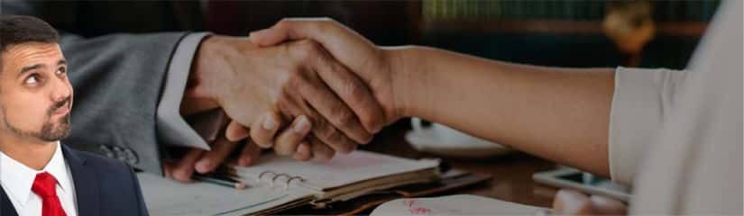 Como a advocacia empresarial auxilia a reeguer a empresa com dívidas?